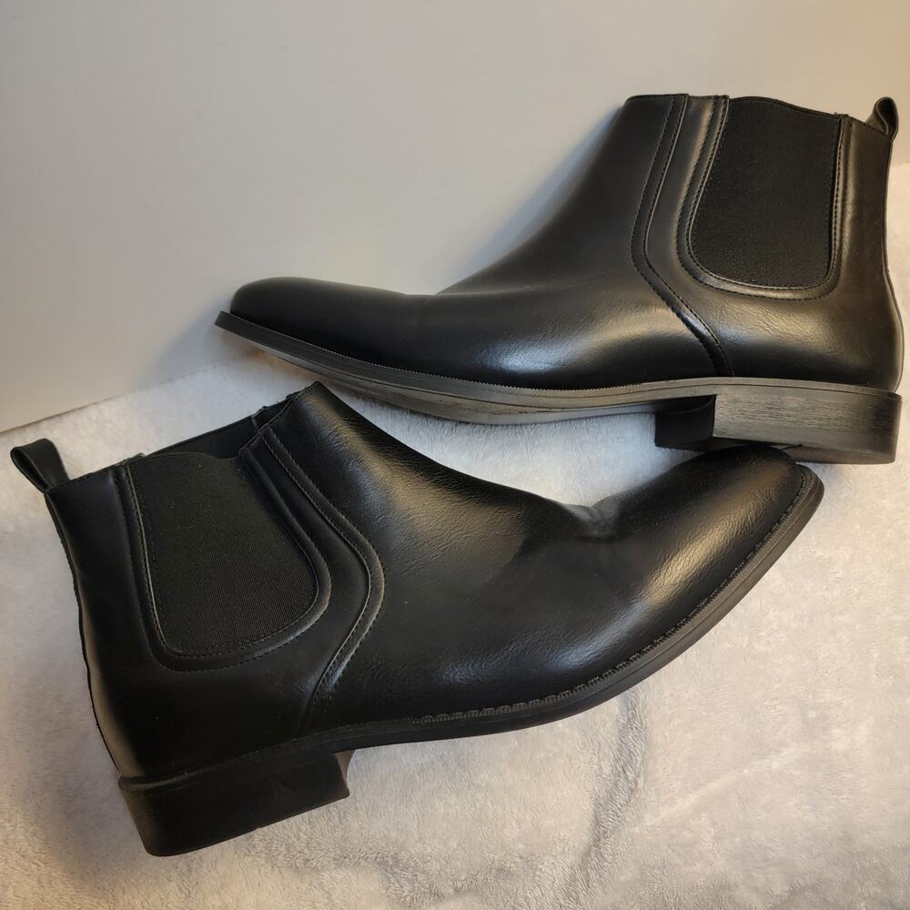 Unlisted by Kenneth Cole Men's Black Chelsea Ankle Boot 10.5